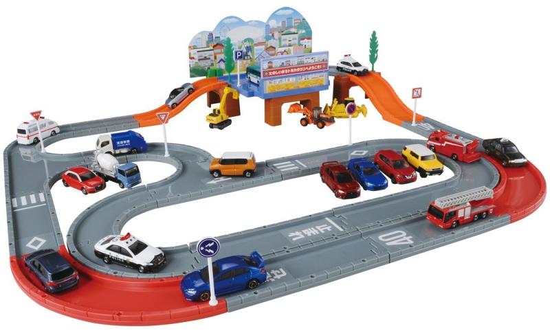 トミカ タウンどうろセット 未開封品 Amazon.co.jp: トミカ タウンどうろセット (シール、背景ボード