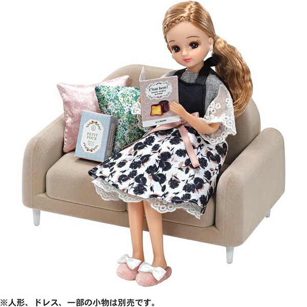 ブライス　リカちゃん　ドルフィー　ドール用　ミニチュアソファー出品参考画像 ブライスリカちゃんドルフィードール用ミニチュアソファー出品参考画像