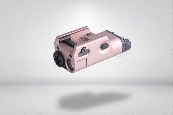 SF XC1タイプ Ultra-Compact LED ピストルライト TAN