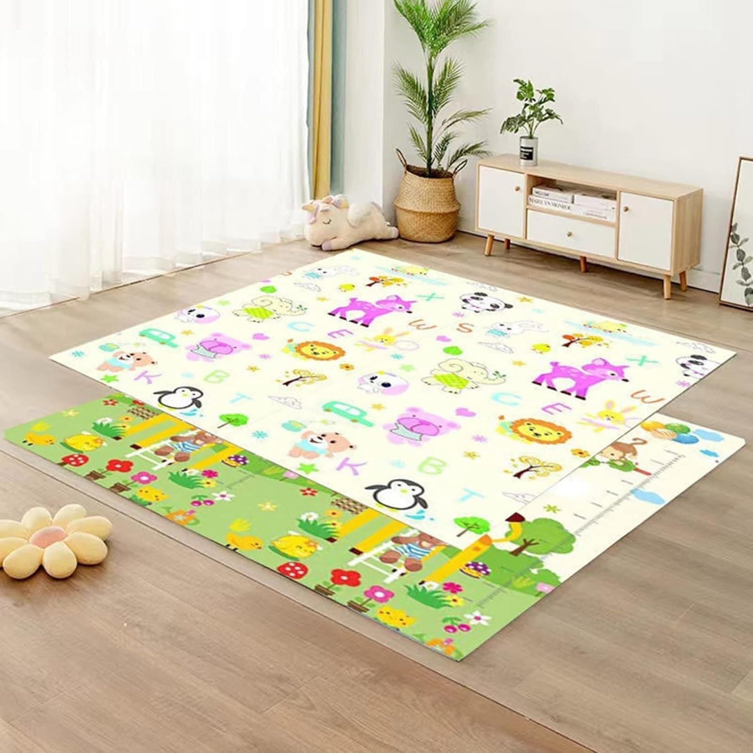 ベビーマット 極 赤ちゃん プレイマット 子供ゲームパッド 遊びカーペット XPE 柔らかな肌触り 折り畳み式 速乾 玩具敷物 両面使用可能 キッズ ベビー 子供用 和室 洋室 床暖房対応 1.8m*｜Funny Life 店 34,585円