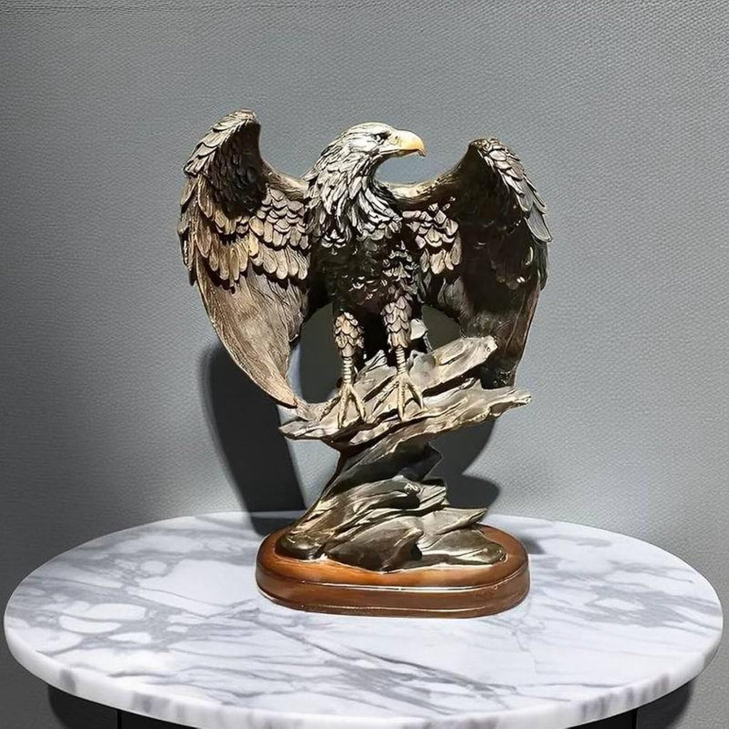 銀の鷹 インテリアオーナメント 彫刻装飾 143-138-030 銀の鷹 インテリアオーナメント 彫刻装飾 143-138-030 銀の鷹