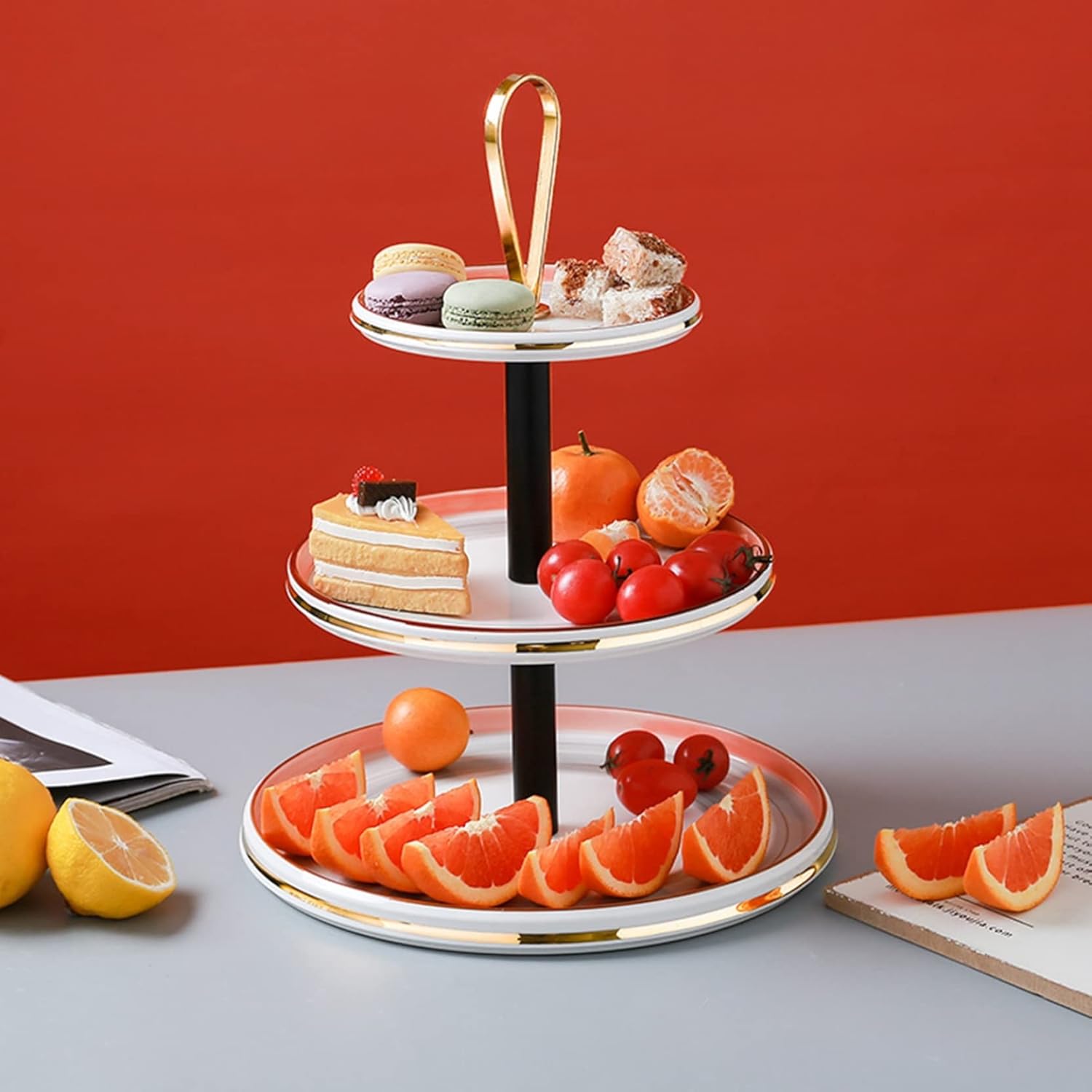 デザートラック カップケーキスタンド ケーキ陳列台 3段 おしゃれ セラミック ウェディングプレート 食器 お菓子 アフタヌーンティー ウエディング 宴会 クリスマス パーティー コンパクト プラッタ