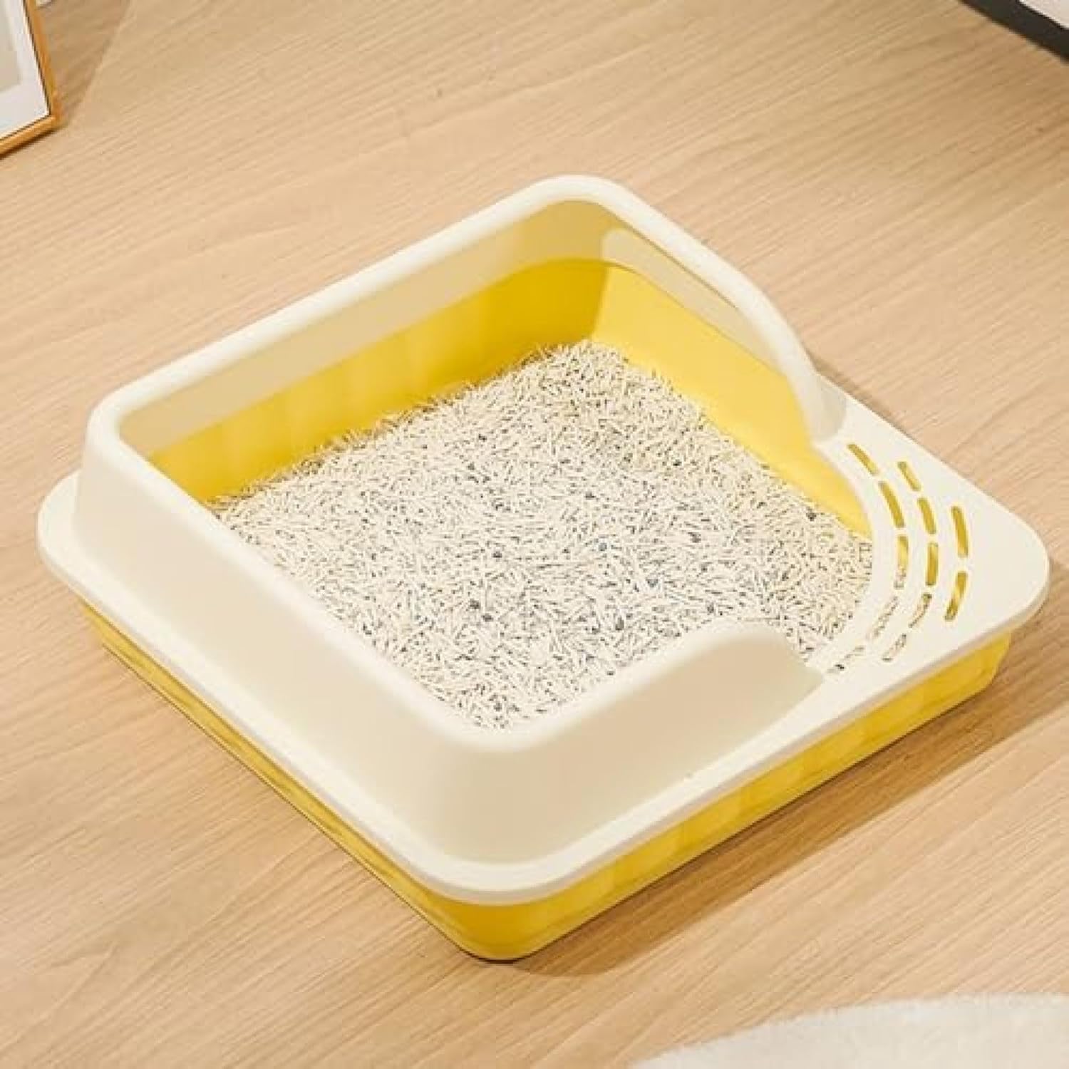 猫用トイレ本体 子猫 ハーフカバー 低い オープンタイプ スクエア 猫トイレ 漏れ砂穴設計 猫砂飛び散り防止 広々サイズ 掃除簡単 スコップ付き 快適ワイド 出入り自由 キャットトイレ 子猫用 可愛い