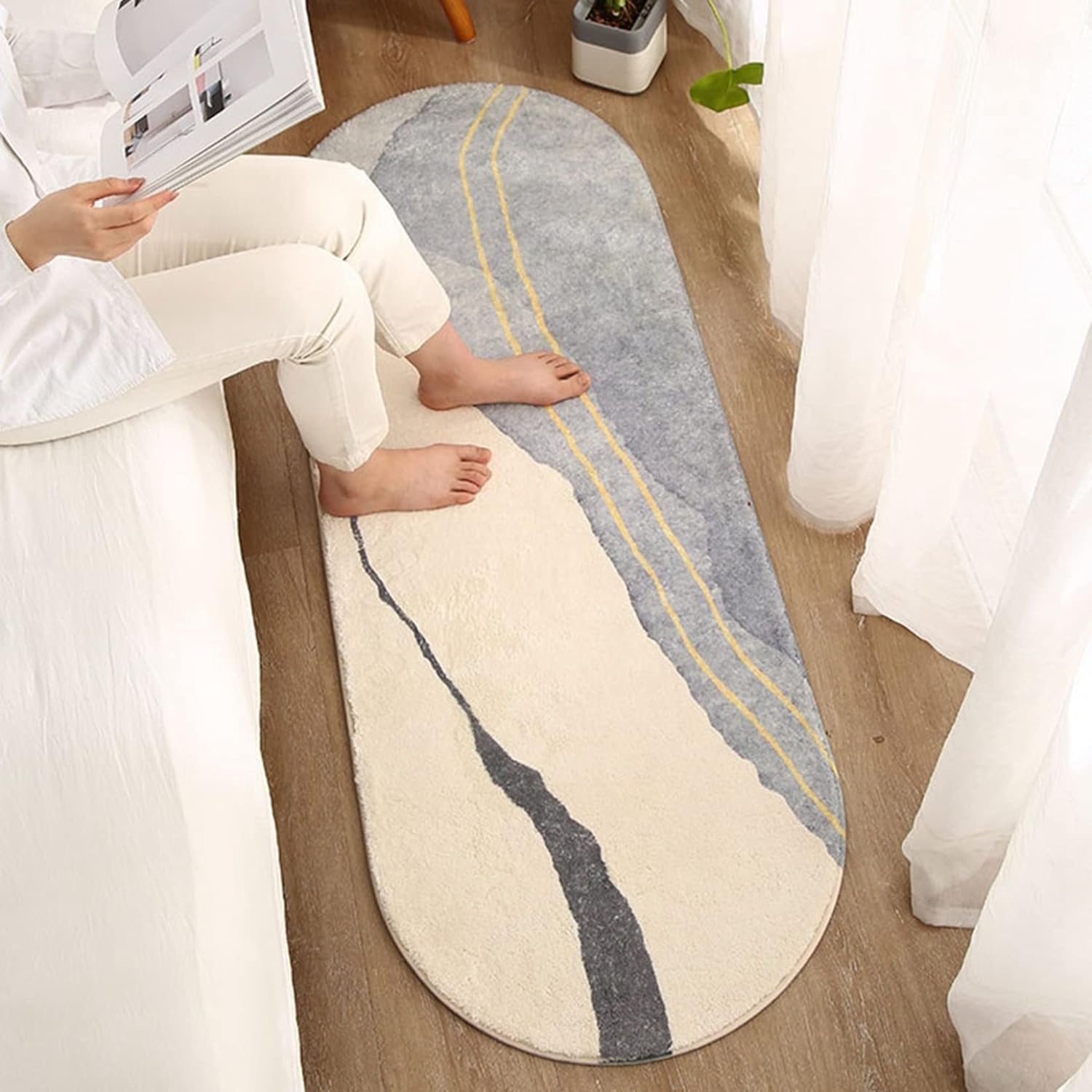 楕円形 カーペット ラグマット 40x120cm 北欧 おしゃれ 簡約 インテリア 踏み心地良い 低反発 触さよい 柔らかい 洗える ケガ防止 滑り止め付 吸水 防音 足拭きマット じゅうたん 冷房対
