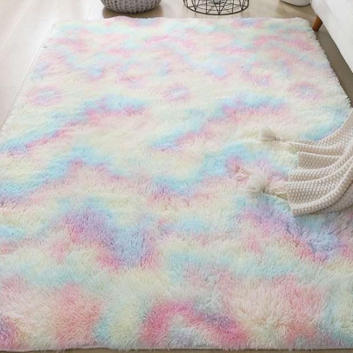 シャギーラグ カーペット 100x160cm 長方形 低反発 厚手 洗える 防ダニ 抗菌 防臭 ラグマット 四季通用 北欧 シンプル 絨毯 ふわふわ 滑り止め付 ケガ防止 冷房対策 ベッドサイドマット