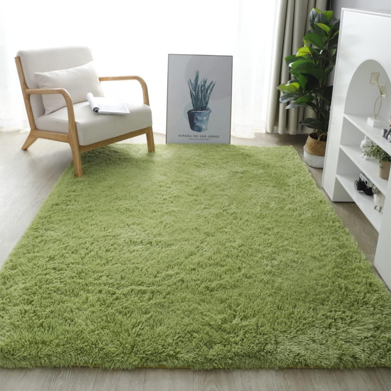 カーペット ブラック 黒 60*90cm 防ダニカーペット 抗菌カーペット 絨毯 じゅうたん ジュータン リビング 春夏秋冬用 ラグマット みどり ラグカーペット 黒色ラグカーペット 引っ越し 新生活