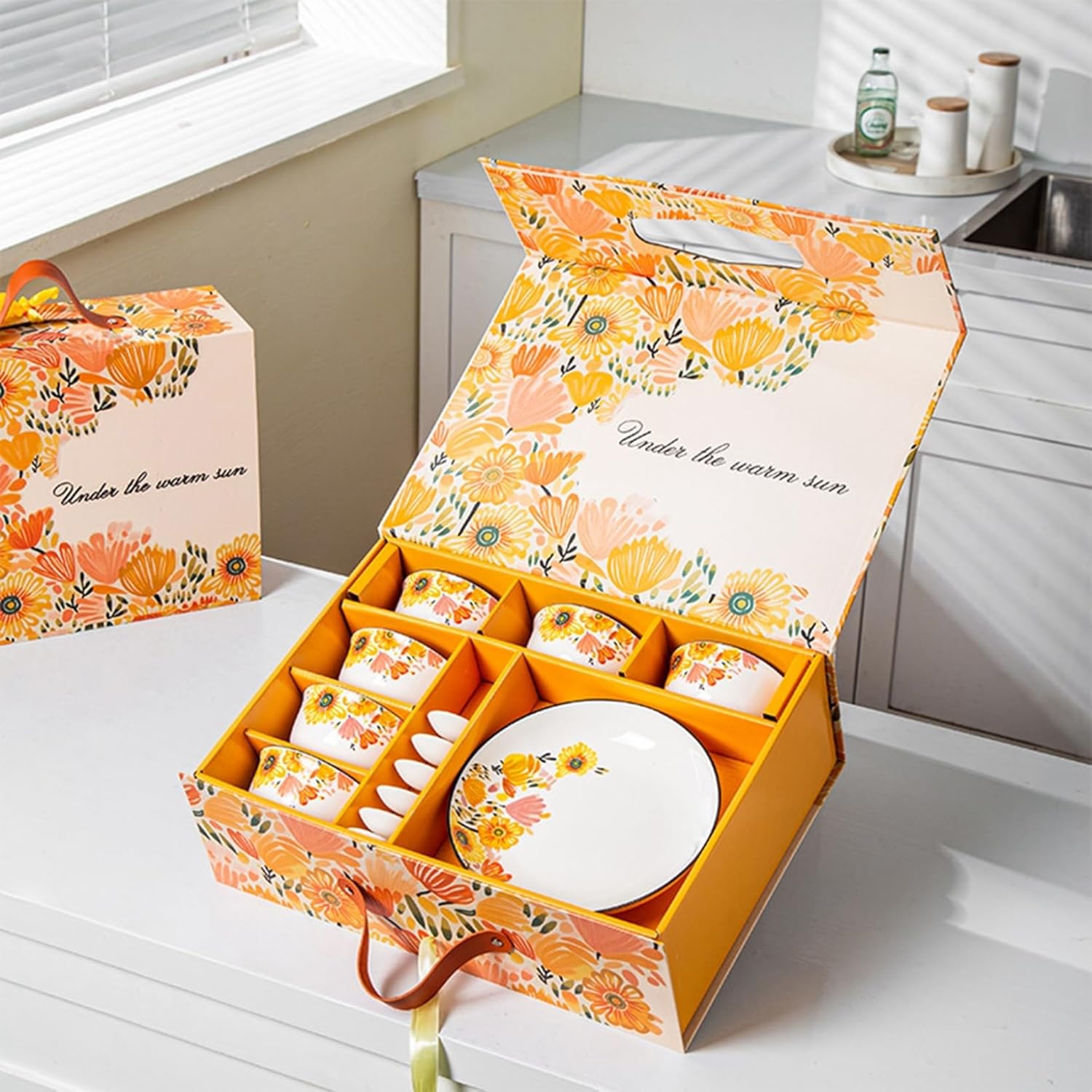 食器セット 向日葵 2人食 4人食 6人食 イエロー 花柄 ギフトボックス ひまわり スプーン付 皿セット プレート 碗セット 可愛い 陶器 洋食器 丼 どんぶり プレゼント 小鉢 味噌汁碗 ボウル