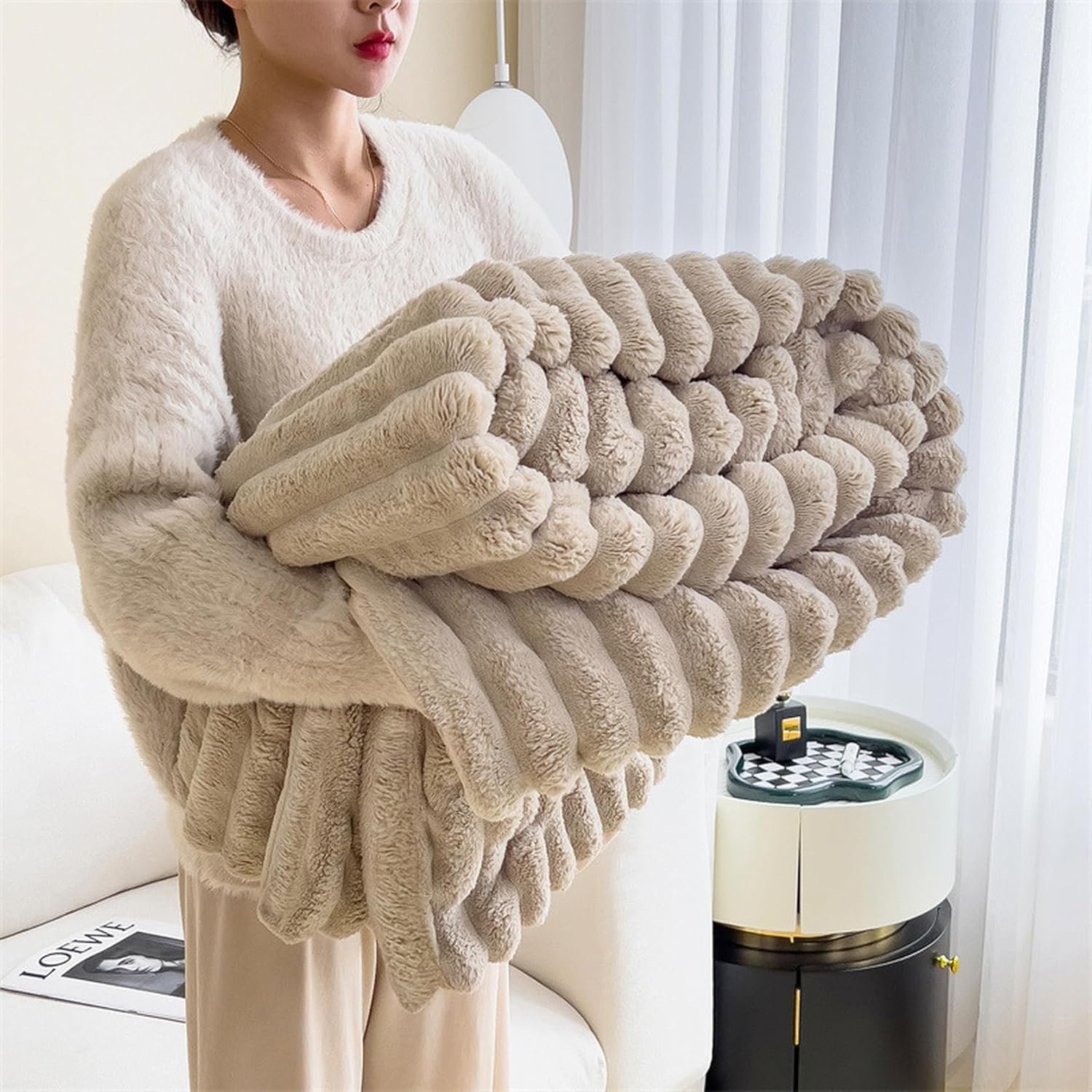 ブランケット 無地 掛けふとん 毛布と掛け布団両用タイプ シングル セミダブル 厚手 冬用 ボア 保温力UP 暖かい 吸湿速乾 洗える 吸湿 防臭 北欧風 掛け心地よい 寝室 新生活 180x200c