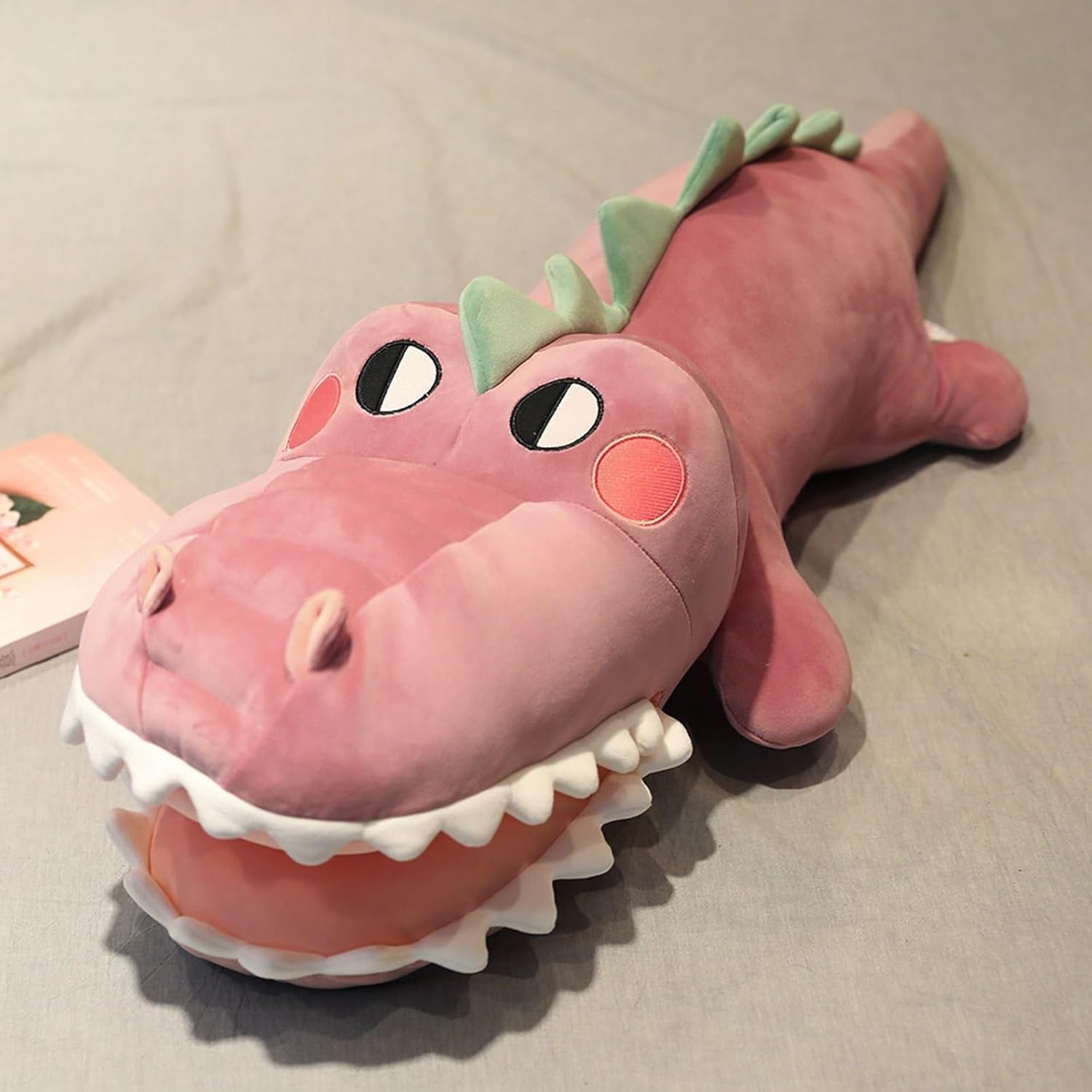 ワニ ぬいぐるみ 抱き枕 クッション 添い寝枕 かわいい ふわふわ 抱きまくら ワニ縫いぐるみ 大きいサイズ 横向き寝 ロング 長い 気持ちいい 柔らかい 可愛い おもしろ 家族 友達 子供 お祝い