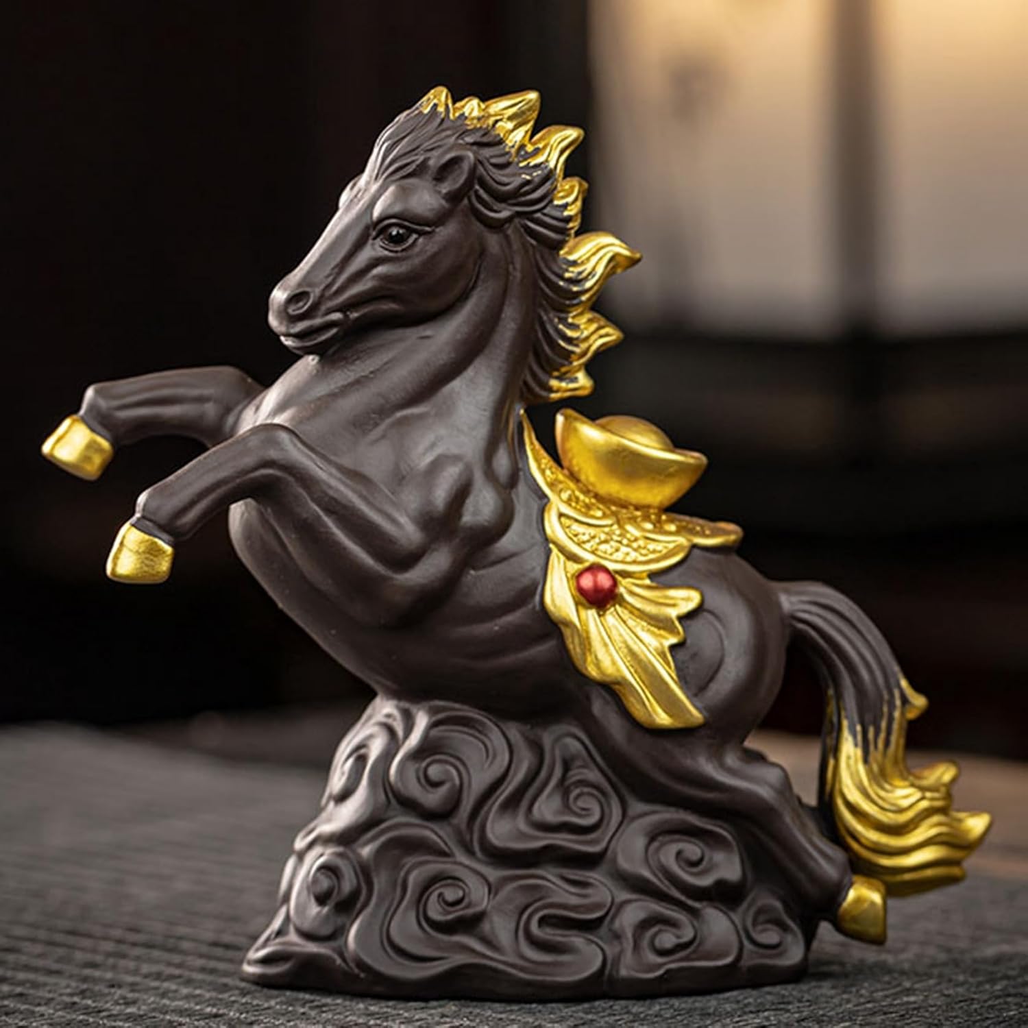 風水グッズ 馬 置物 干支 午 セラミック製 縁起物 インテリア 玄関置物 十二支 開運グッズ お守り 厄除け 成功 オーナメント 風水 繁栄 商売繁盛祈願 リビングルーム 新年祝い 正月飾り オフィ