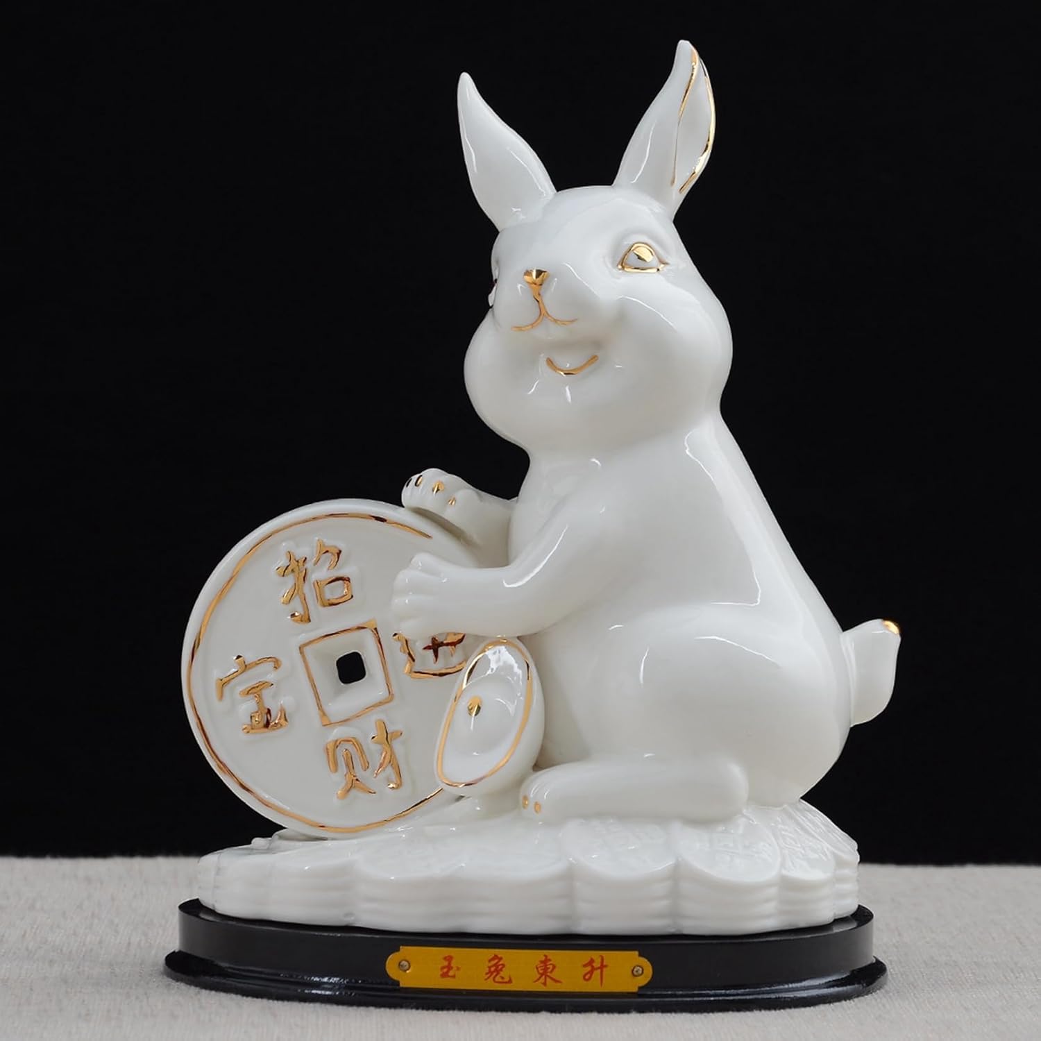 風水グッズ 兎 卯 干支飾り セラミック製 招財 癒しグッズ 縁起物 かわいい 萌え 祈願 開運グッズ 恋愛運up 運気改善 お守り 魔除け 装飾品 十二支 雑貨 お祝い オフィス 書斎 引っ越し イ