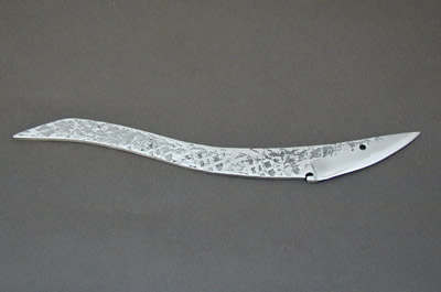 【予約注文】レターオプナー/万能小刀魚型 両刃 ダマスカス青２鋼 桐箱｜土佐打和式刃物 豊国鍛工場