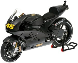 MINICHAMPS 1/12 ドゥカティ カーボン #46 テスト Vロッシ 122110876 [問屋取寄]