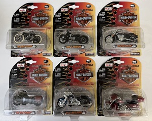 Maisto 1/24 モーターサイクルズ ハーレーダビッドソン ダイキャスト レプリカ 11台セット MIS20100015 [問屋取寄] 8,341円