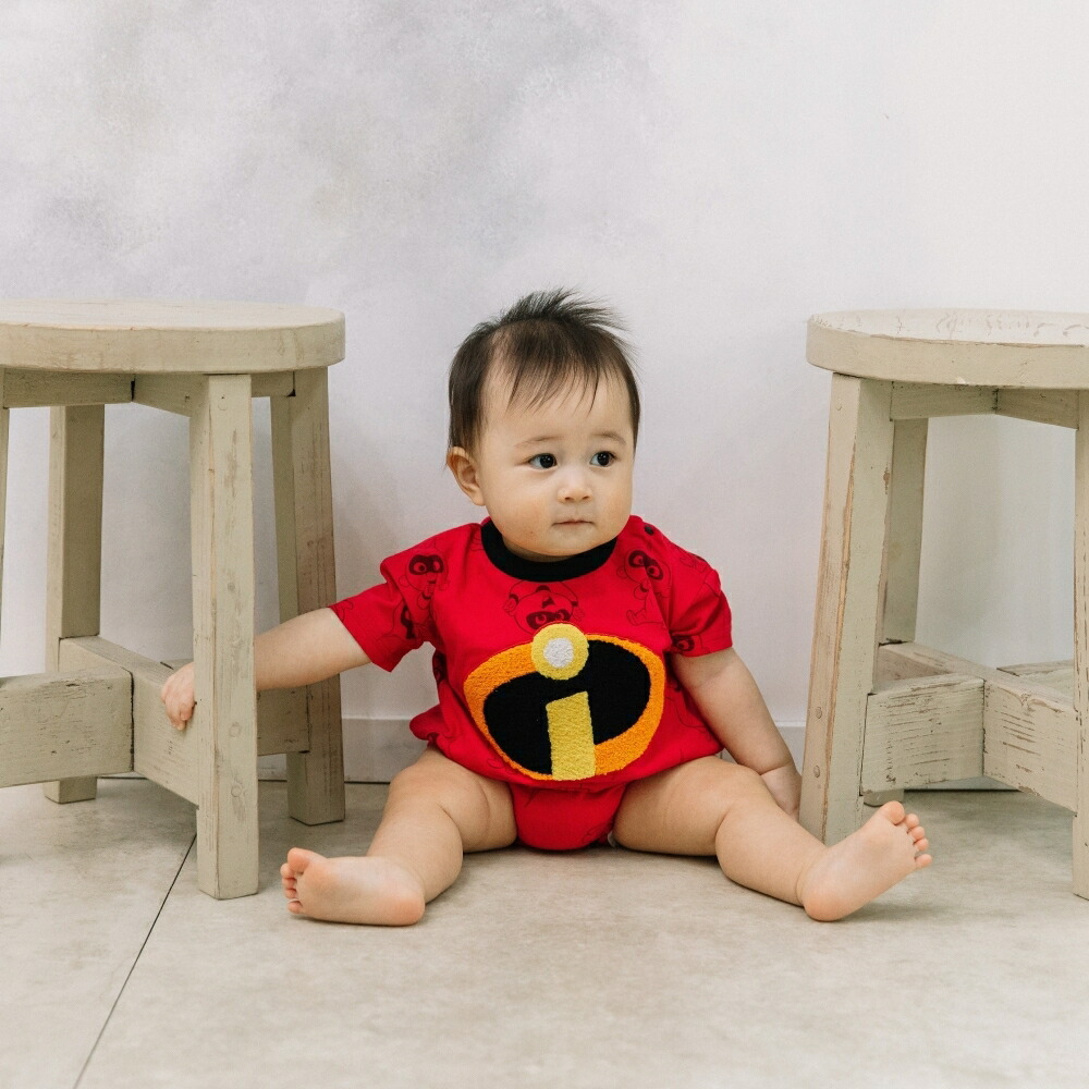 「5/9〜16限定先着で最大3000円OFFクーポン」Disney ディズニー 半袖ボディスーツ ドッカン Mr.インクレディブル 70cm画像
