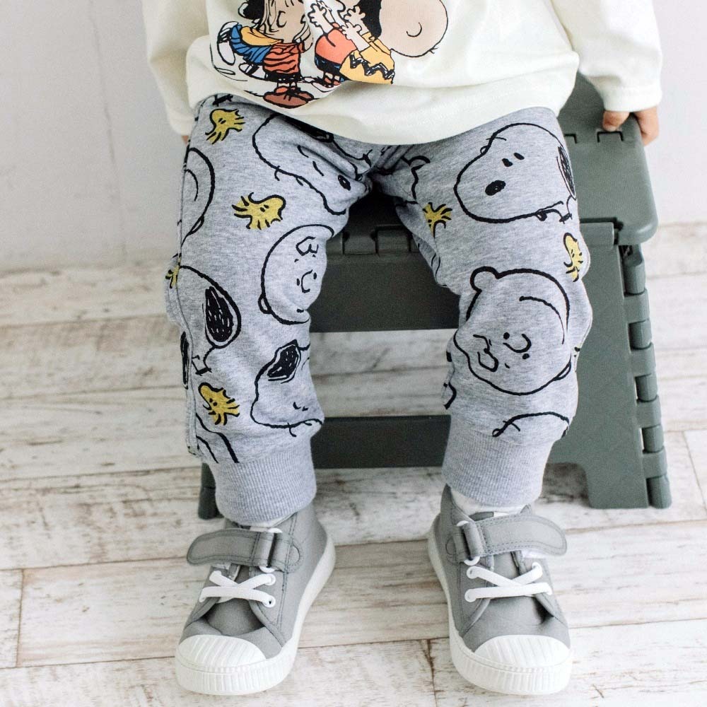 ベビーザらス限定 SNOOPY ×WRANGLER スヌーピー×ラングラー ミニ裏毛パンツ 総柄 グレー×80cm 本格派ま！