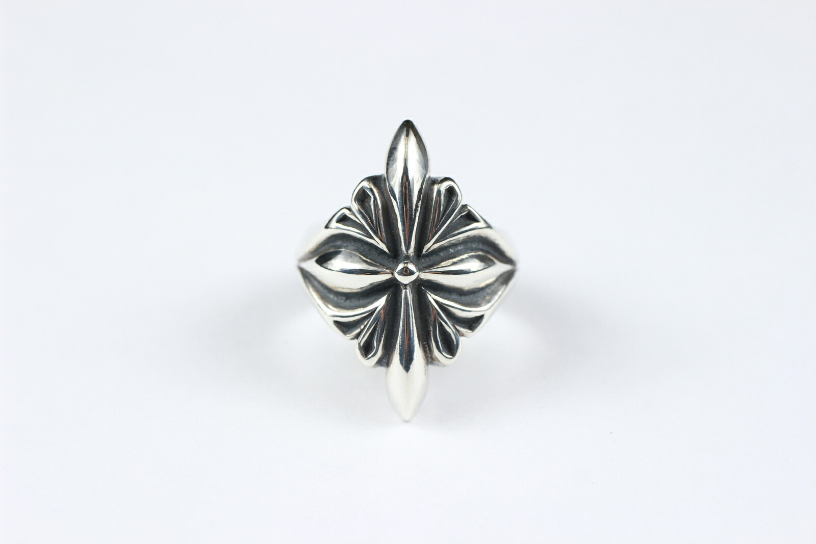 ビルウォールレザー　Thin cross Ring　シンクロスリング　R202 Bill Wall Leather（ビルウォールレザー）R202 シン クロス