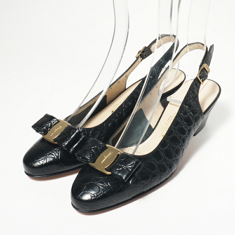 サルバトーレフェラガモ　パンプス Salvatore Ferragamo サルヴァトーレフェラガモ ヴァラプレート