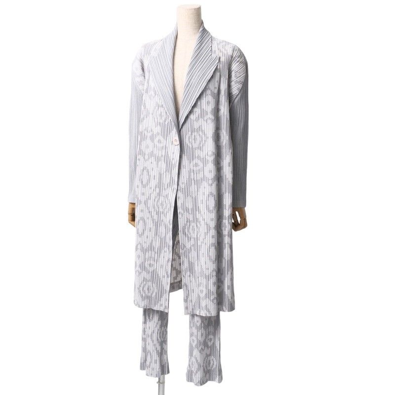 楽天市場】【プリーツプリーズ イッセイミヤケ】PLEATS PLEASE ISSEY