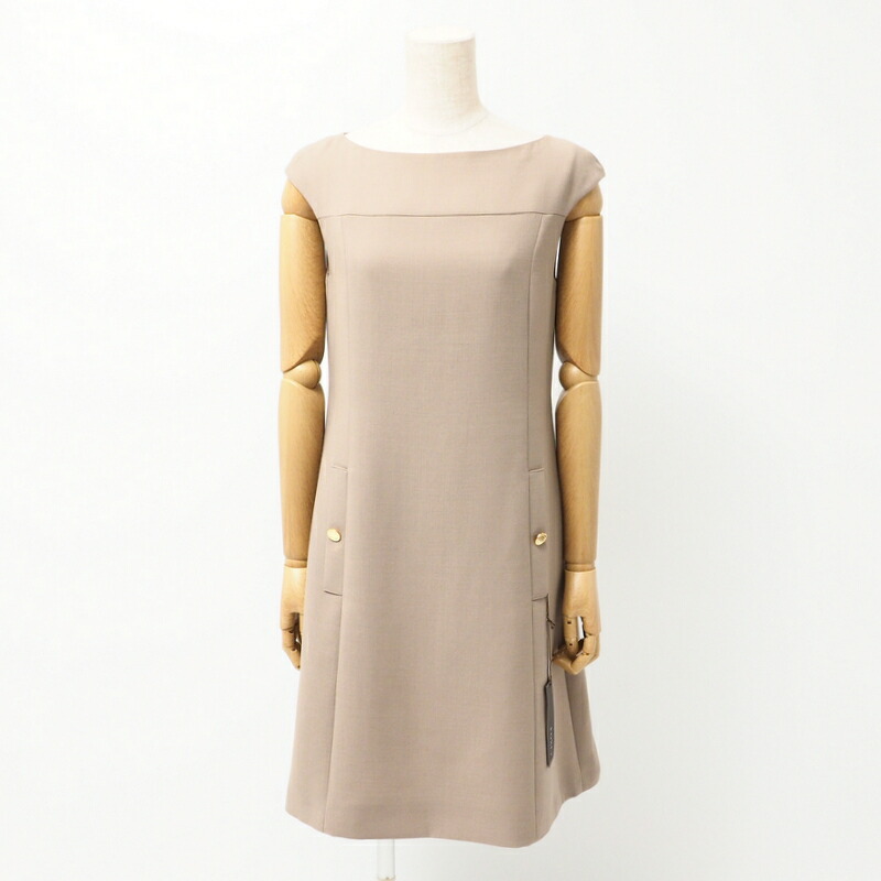 バニラ☆フォクシー ひざ丈ワンピース フレア 金ボタン ノースリーブ 40 楽天市場】【中古】超美品 フォクシー 2021年商品 41414 Gold Button