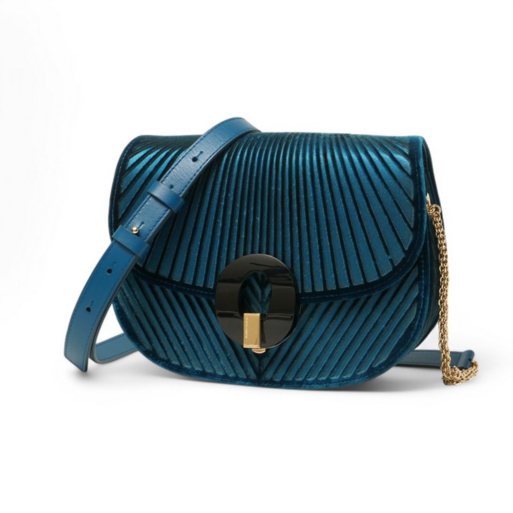 GIORGIO ARMANI レザー ショルダーバッグ ロゴ ブラウン B813 フラップ付きショルダーバッグ レザー エンボスロゴ | Emporio