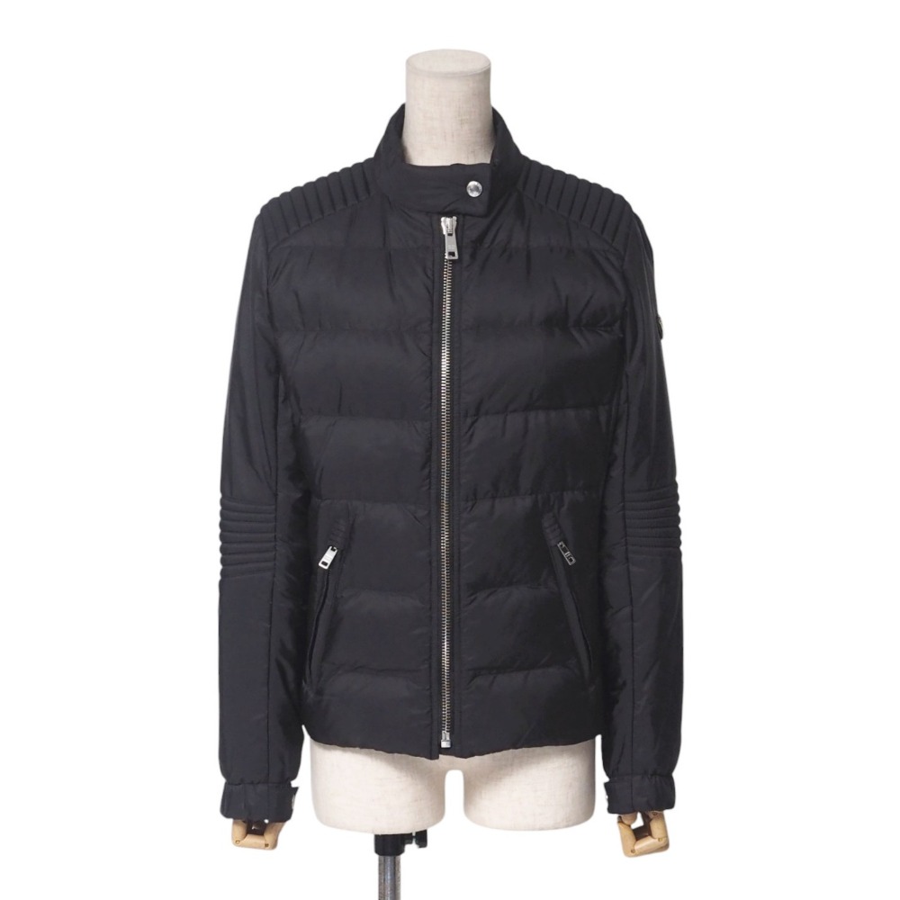 PRADA ナイロンジャケット 黒 42 レディース 三角 ロゴ PRADA ナイロンジャケット 黒 42 レディース 三角 ロゴ