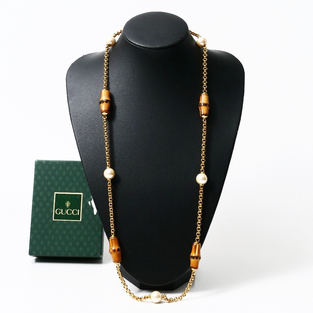 GUCCI 蜂 ビー Bee ネックレス パール Bee Necklace With Pearl In Aged Gold Metal | GUCCI® MX