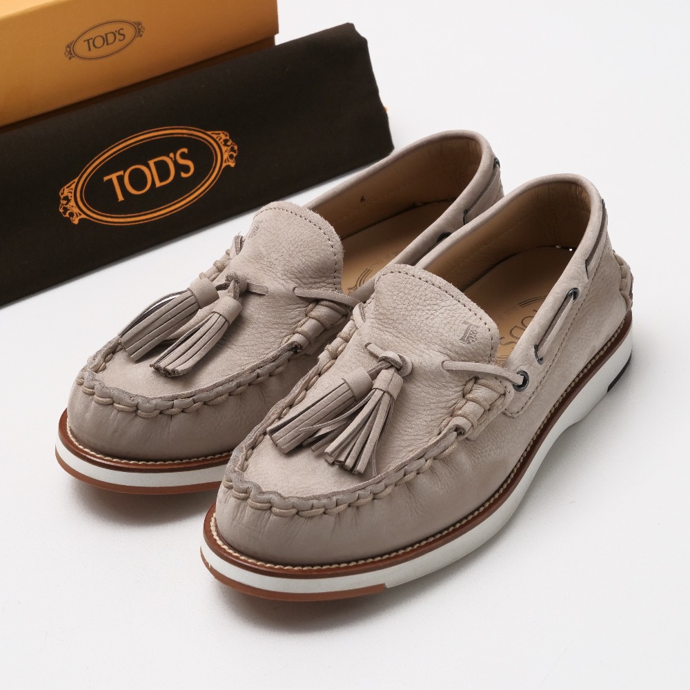 TOD’S トッズ PANTOFOLA NAPPINA ローファー サイズ6 タッセル モカシン ヌバック 靴 イタリア製 ブランド古着【中古】20250429/RA4429