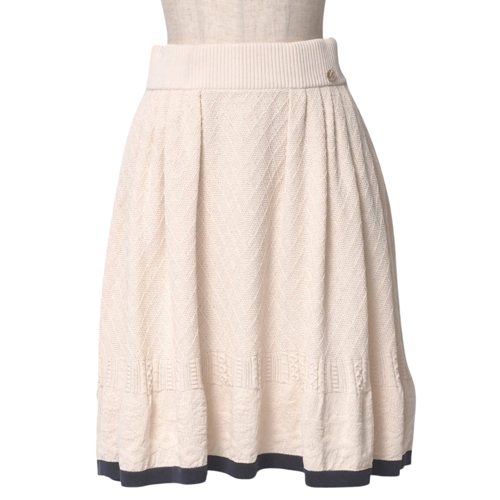 r*o様 CHANEL タイトスカート　サイズ40 r*o様 CHANEL タイトスカート サイズ40