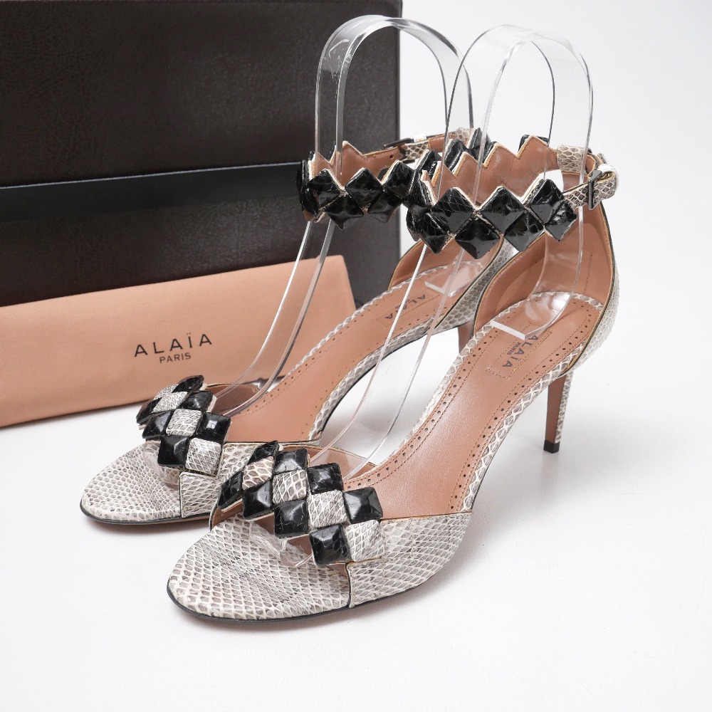 楽天市場】【中古】ALAIAスエード スタッズサンダル ブラック サイズ