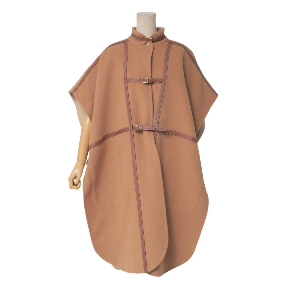 ■美品■BURBERRY バーバリー コート サイズXS/S ケープコート レザートリム ブランド古着【中古】20251231/RA7061