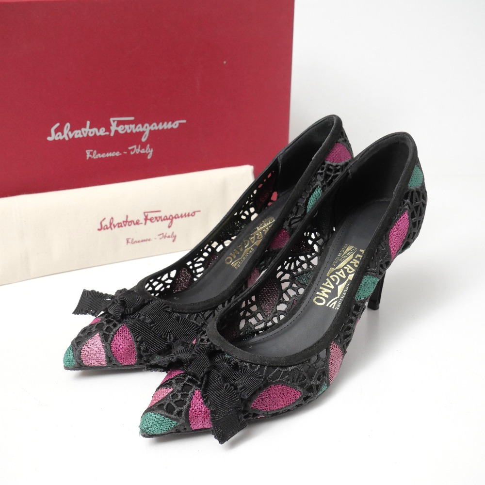 ■美品■Salvatore Ferragamo サルヴァトーレフェラガモ ERIN 70 パンプス サイズ8 C リボン レース 靴 ブランド古着【中古】20260525/RA9472｜トレード店