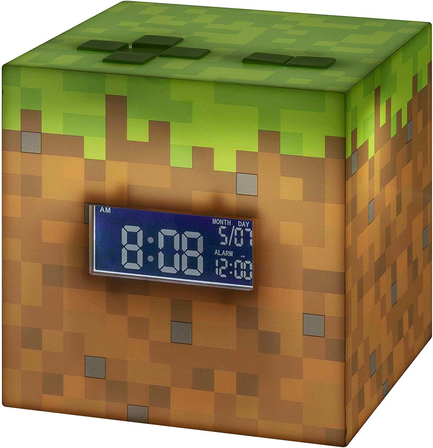 時計 パラドン マインクラフト アラームクロック オフィシャルライセンス製品 ブロックデザイン ゲーム効果音 使用 バックライト付き USB充電 持続可能な軽量プラスチック素材 耐久性に優れた直感的操作可能 ゲーム世界観を生活空間へ 並行輸入品画像