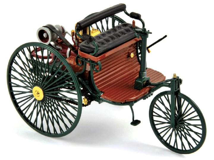 ベンツ専売特許 モトールヴァーゲン 1886【現実初の乗用車を飾る形成美】ノレブ 1/18 ミニカー