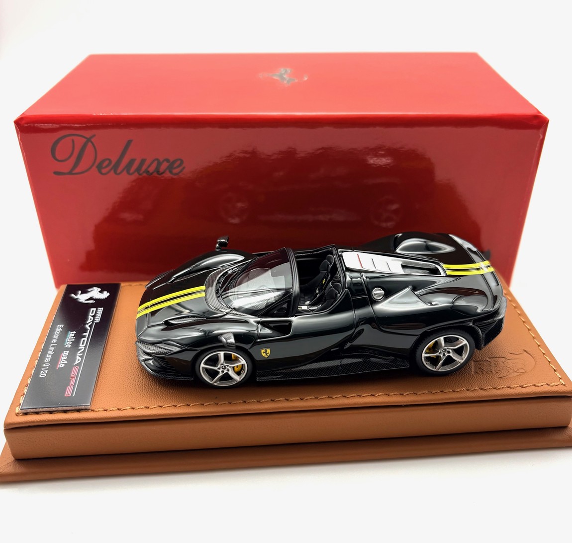 【取って置く】Ferrari Daytona SP3 ヴェルデブリティッシュグリーン 仕立て屋お手伝いさん クオイオレザーベース 押さえる20個 /BBR 1/43 ミニカー