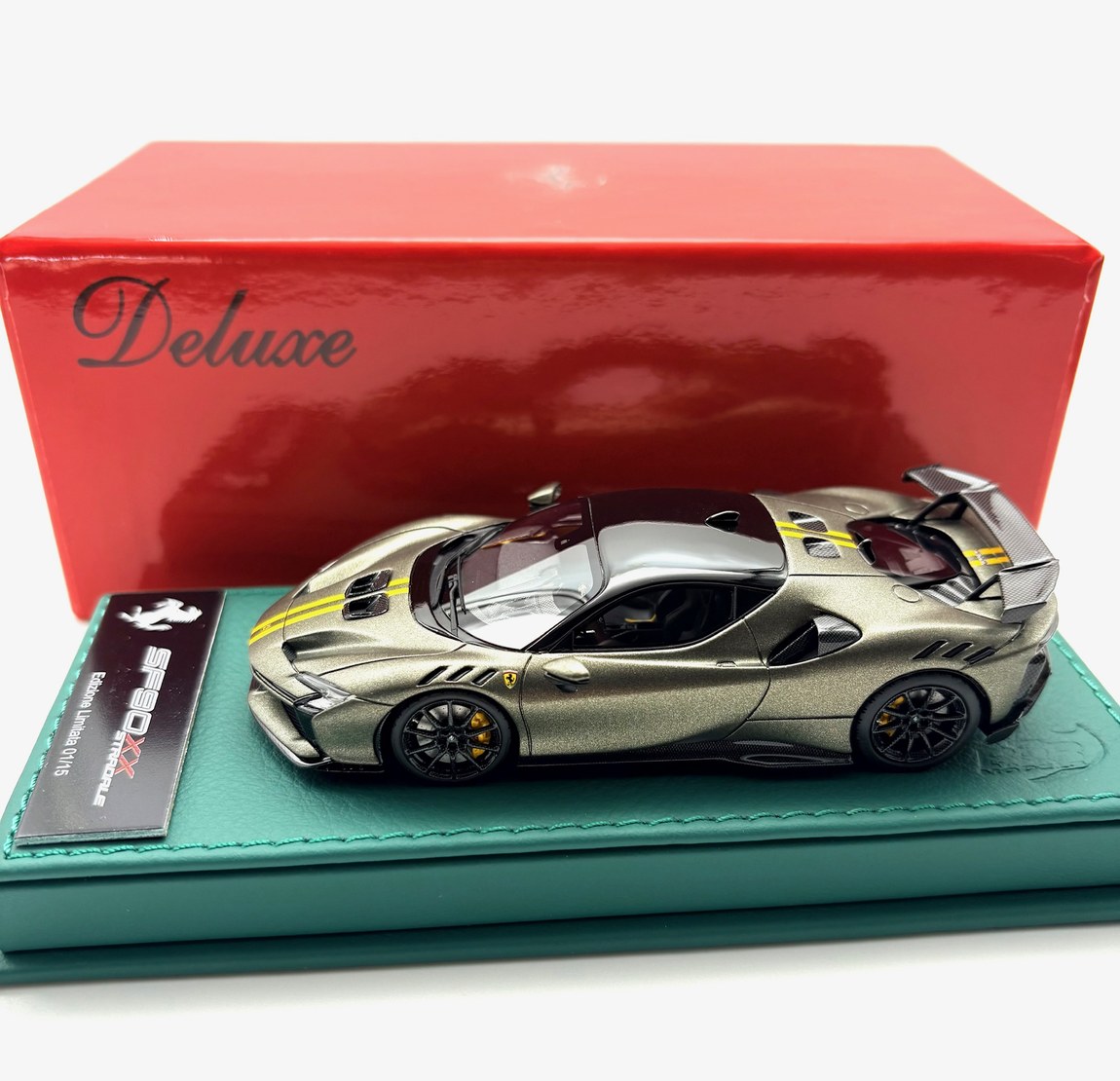 【取って置く】 Ferrari 空想科学小説90XX Stradale ヴェルデマンゾーニ 引っ敷き 緑であることなめし革軍事基地 晴れ晴れしい 押さえる15個 /BBR 1/43 ミニカー