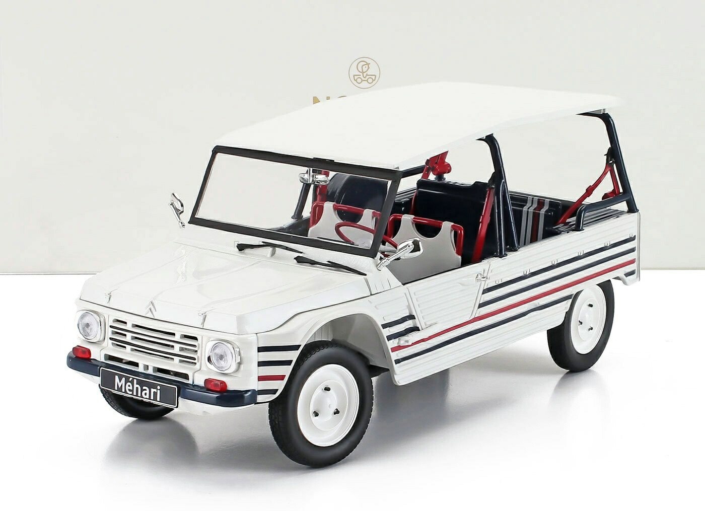【予約】2026年発売予定CITROEN メアリ 2016 ホワイト/ブルー/レッド / Norev 1/18 ミニカー｜ラストホビー