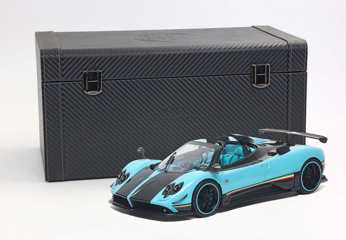 【取っておく】Paganiパガーニ Zonda Uno coupe diecast full open Turchese carbon SPECIAL PACK / BBR 1/18 ミニカー