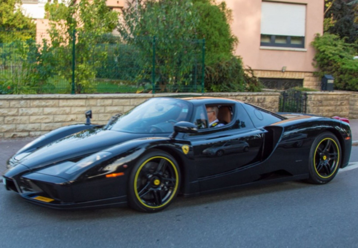 【予約】Ferrariフェラーリ Enzo open Nero DS Black yellow wheels Luxury / BBR 1/18 ミニカー