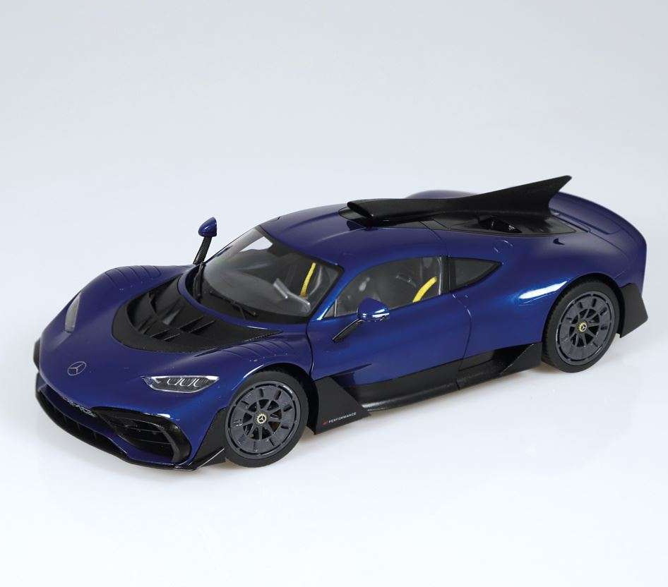 NZG 1/18 メルセデス ベンツ EQB (デニムブルー) セール！ NZG 1/18 Mercedes Benz EQB denim blue メルセデス