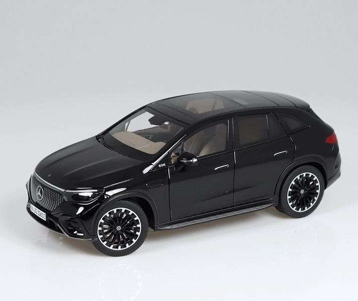 Mercedes Benz EQE AMG-Line obsidian black /NZG 1/18 ミニカー｜ラストホビー