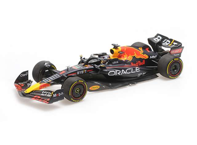 2022 Oracle Red Bull Racing RB18 #1 Max Verstappen Winner Miami GP 2022, blue/yellow/red/MINICHAMPS 1/18ミニカー 1104台押さえる