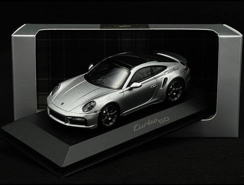 Porscheポルシェディーラーモデル 911 Turbo 50 years Anniversary 992 Type 2024 GT Silver Grey 1/43 Minichamps