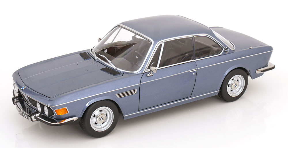 BMW 3.0 CSI E9 アロイリム 1971 ブルーメタリック / KK-Scale 1/12 ミニカー
