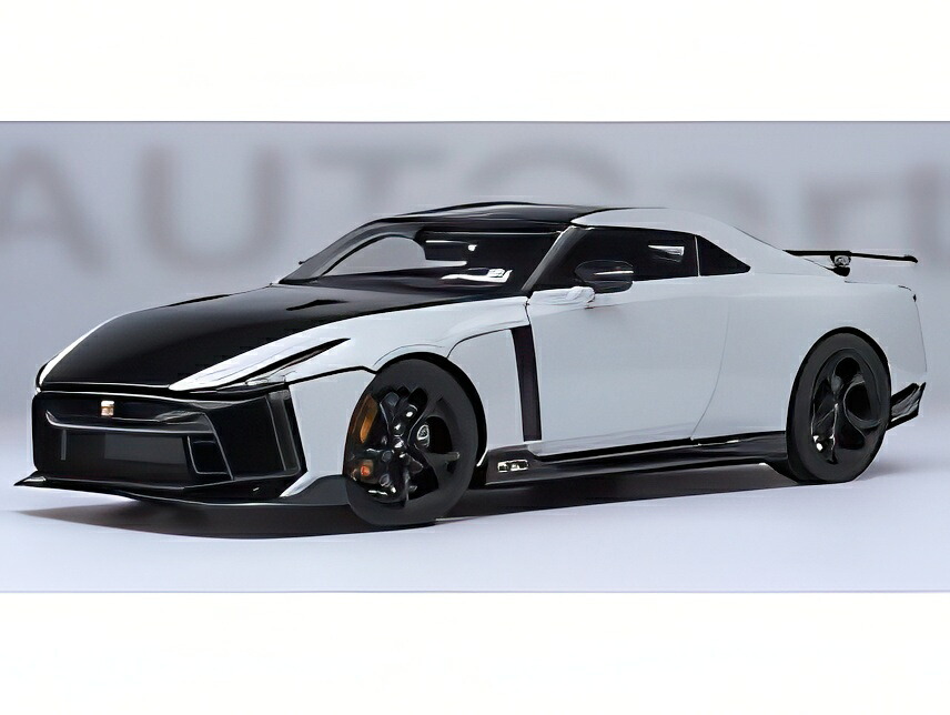 NISSAN GTR50 BY ITALDESIGN 2021 ホワイトメタリック ブラック/ AUTOart 1/18 ミニカー
