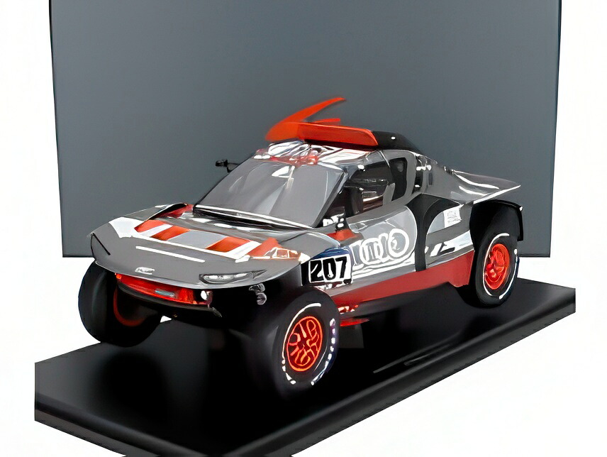 AUDI Q e-tron RS TEAM AUDI SPORT #207 ダカールラリー 2023 Sainz/Cruz グレー/シルバー/ブラック/ Spark 1/18 ミニカー