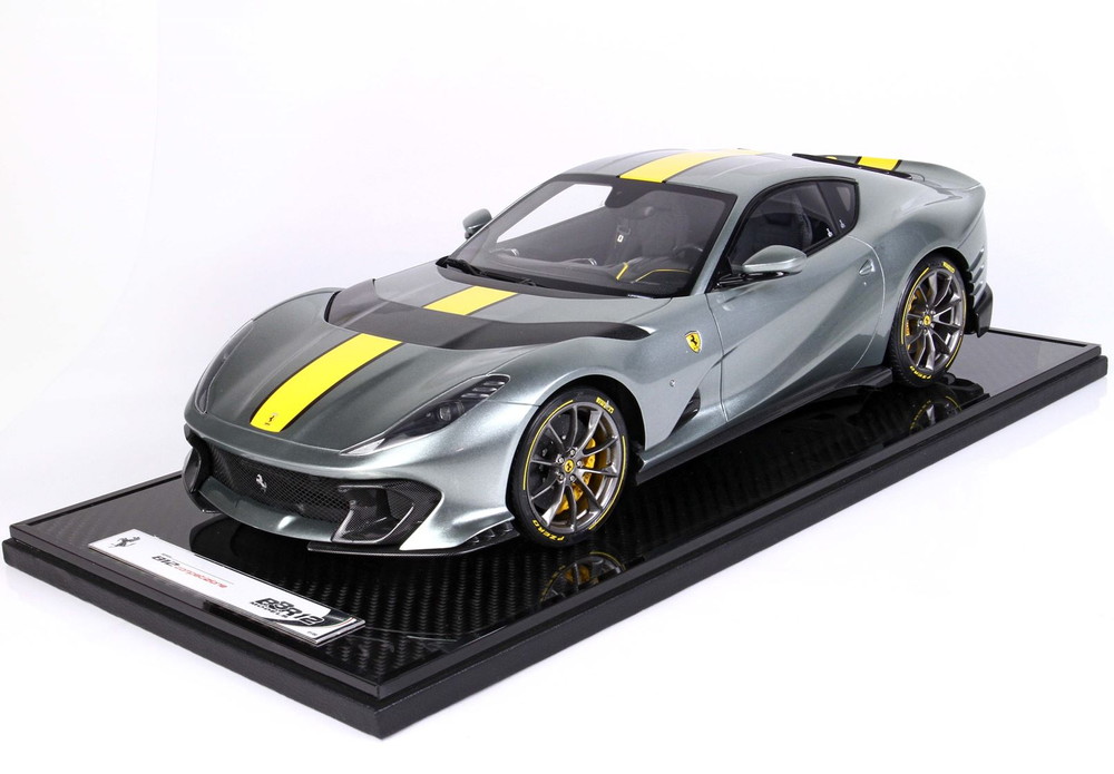 【取って置く】Ferrari 812 Competizione 黄色 縞模様 コーバーングレー/ BBR 1/12 232台押さえるミニカー