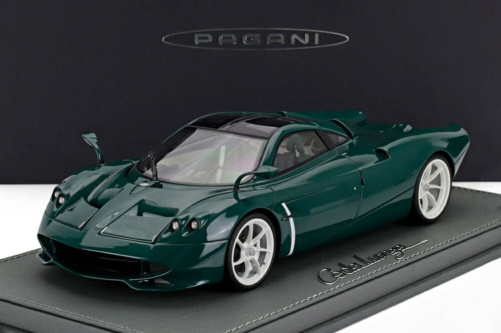 PAGANI ウアイラ コーダルンガ 2022 陳列棚付 ブリティッシュレーシンググリーン/ BBR 1/18 100台制限事項ミニカー