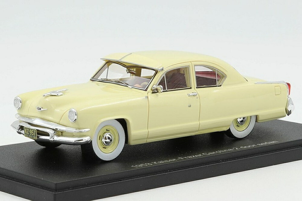 Kaiser-Frazer Carolina 2部屋の入り口 サルーン 1953y /黄色// ESVAL 1/43 ミニカー