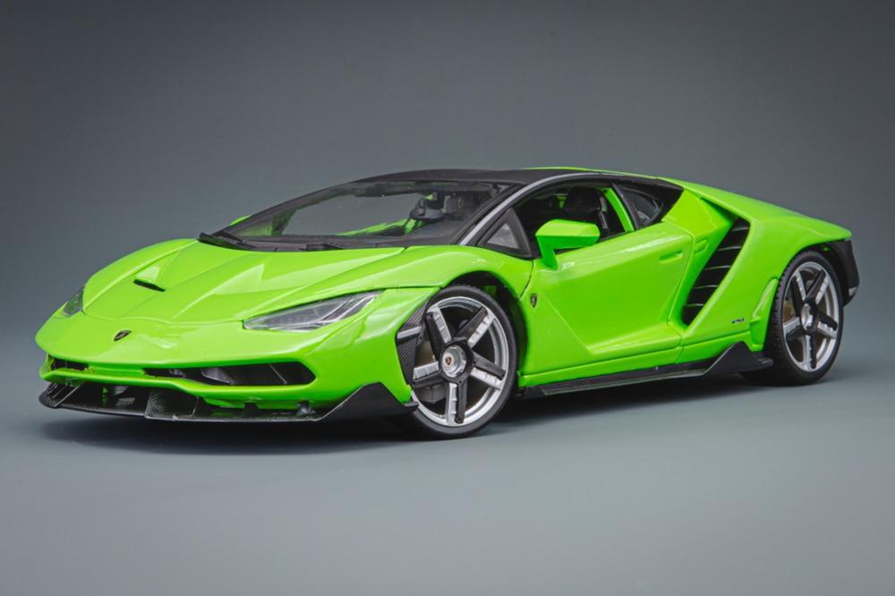 Lamborghini Centenario LP 770-4 2016 ライトグリーン/ MAISTO 1/18 ミニカー